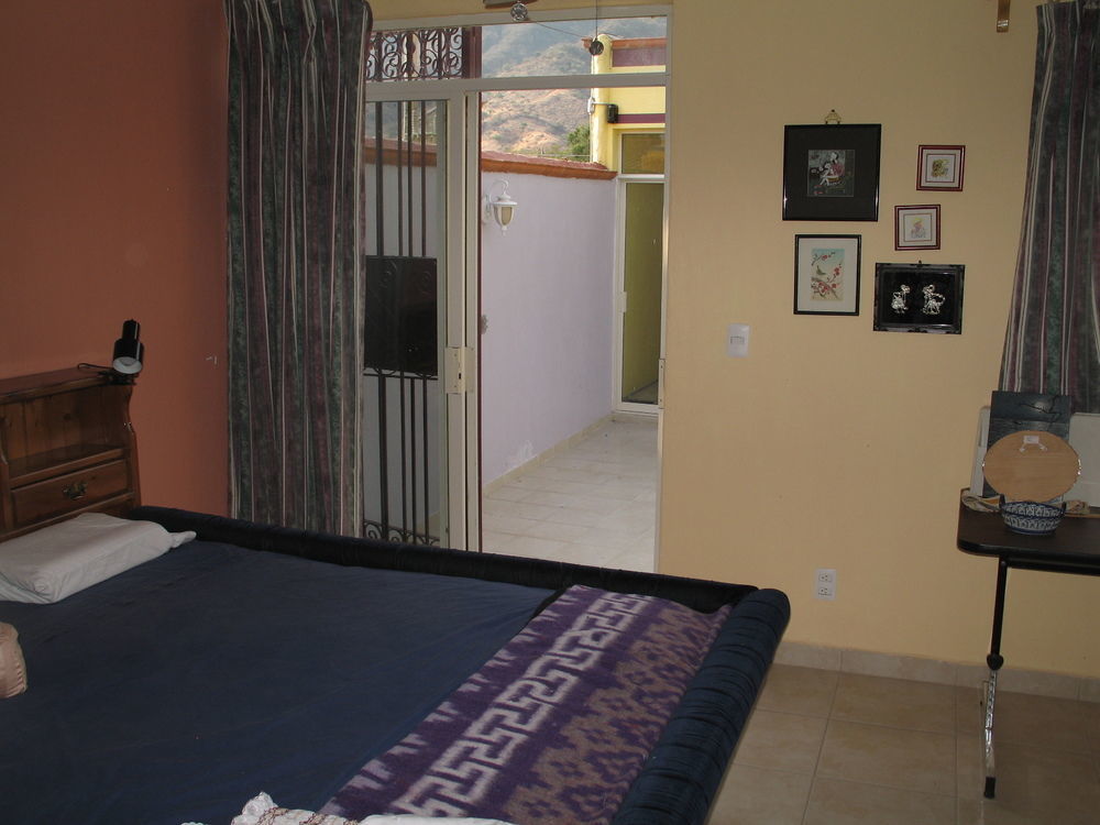 La Puerta Violeta Guesthouse & Spa San Juan Cosalá Εξωτερικό φωτογραφία